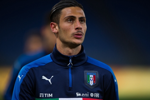 国足坛涌现 国足坛涌现