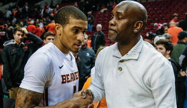 守到快速攻 守到快速攻