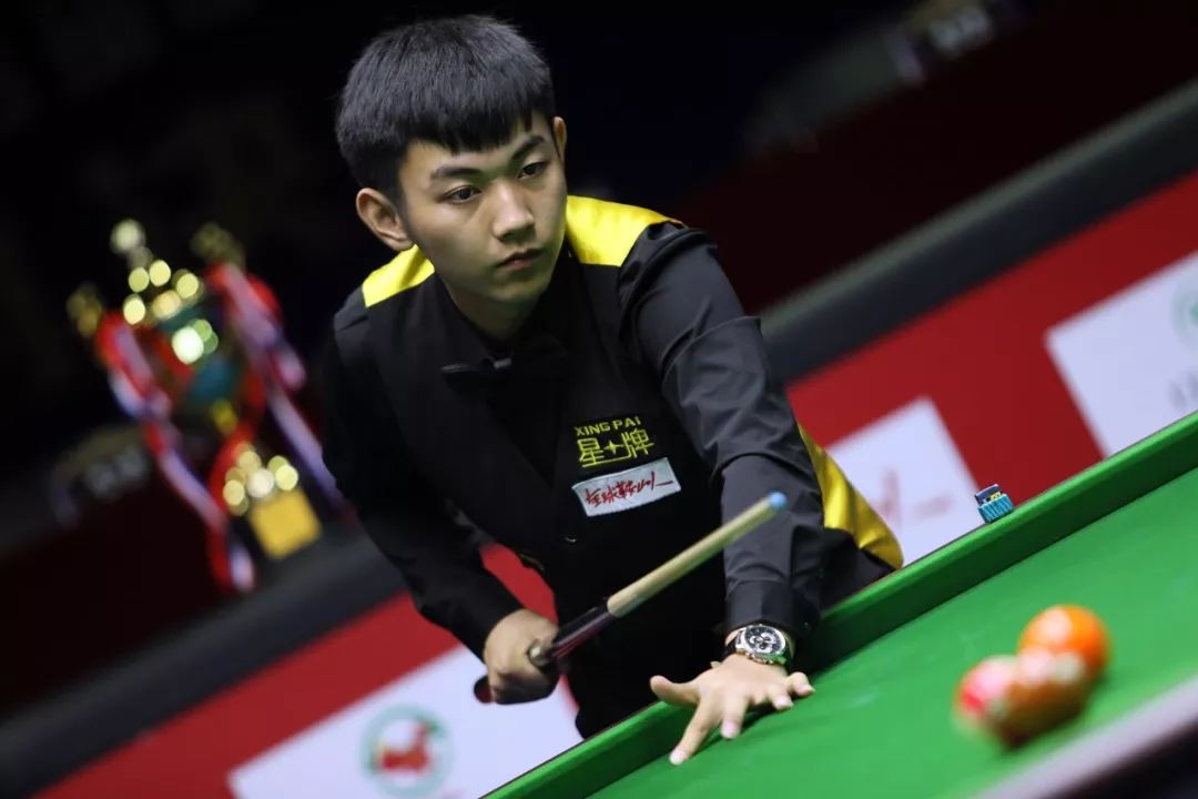 在现代足球 在现代足球