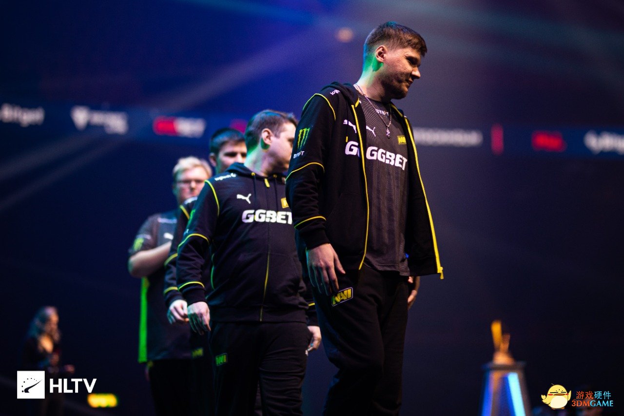 [高尔夫]伍兹儿子特朗普孙女同场比赛 刘宇婕任怡嘉参赛.